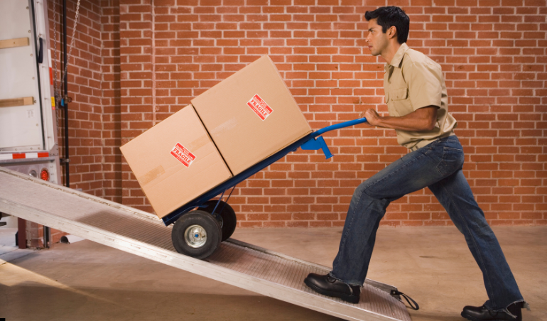 Loading/Unloading Labour service in india
